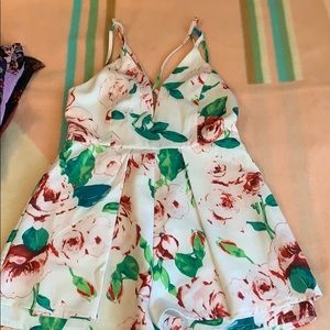 Like new floral romper